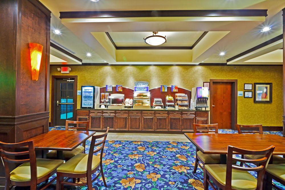 Holiday Inn Express Hotel & Suites Ooltewah Springs - Chattanooga By Ihg Екстериор снимка