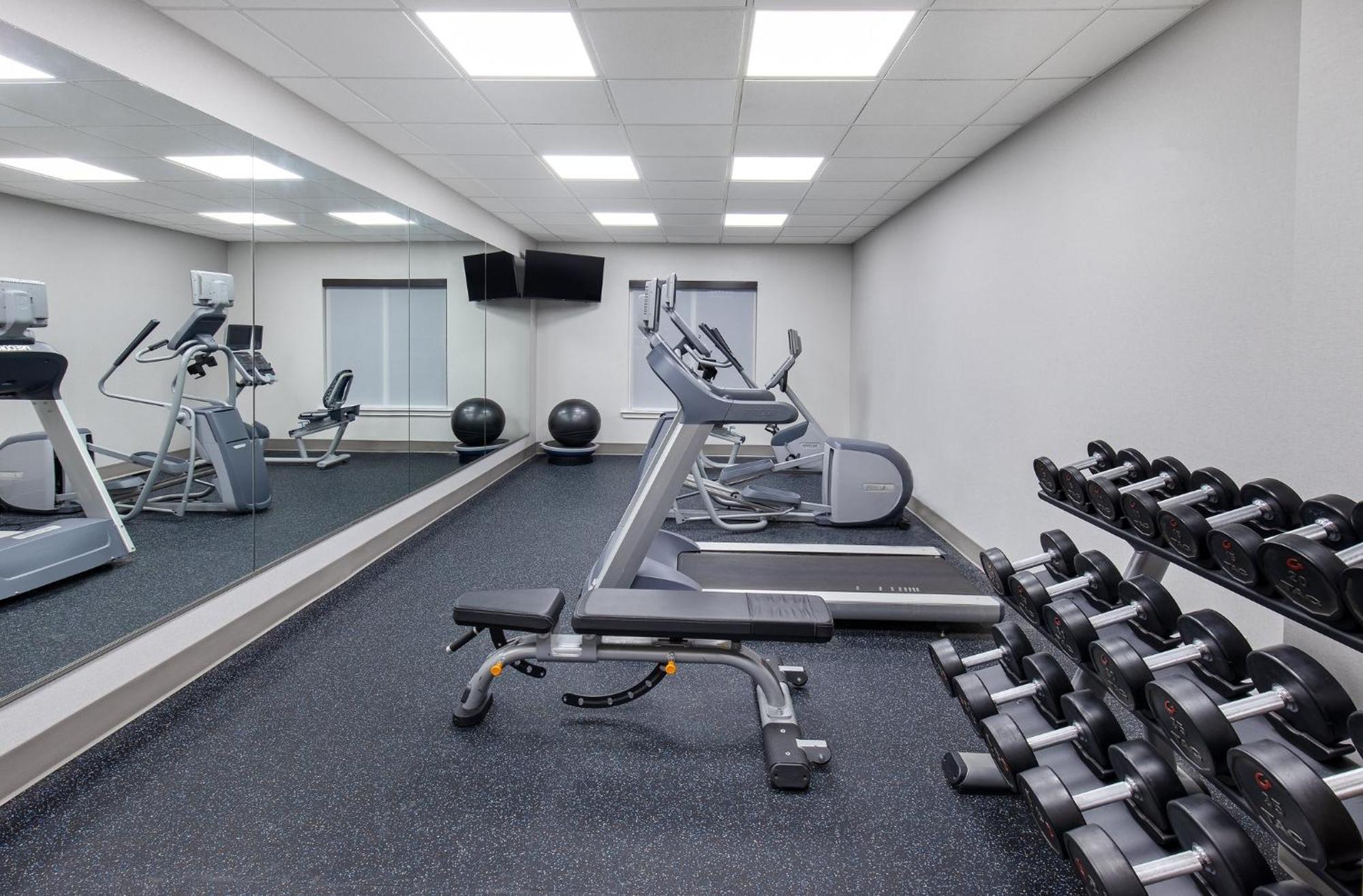 Holiday Inn Express Hotel & Suites Ooltewah Springs - Chattanooga By Ihg Екстериор снимка